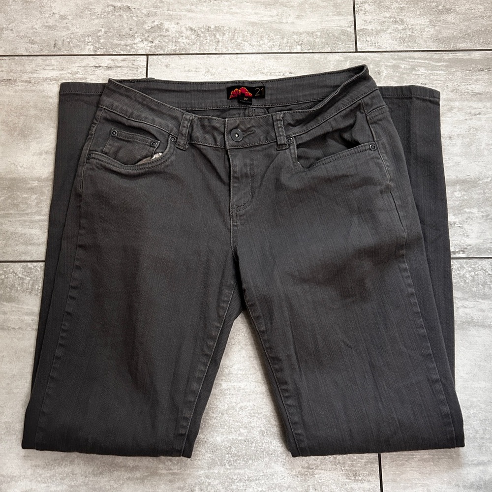 Forever 21 grey jeans size 27 skinny